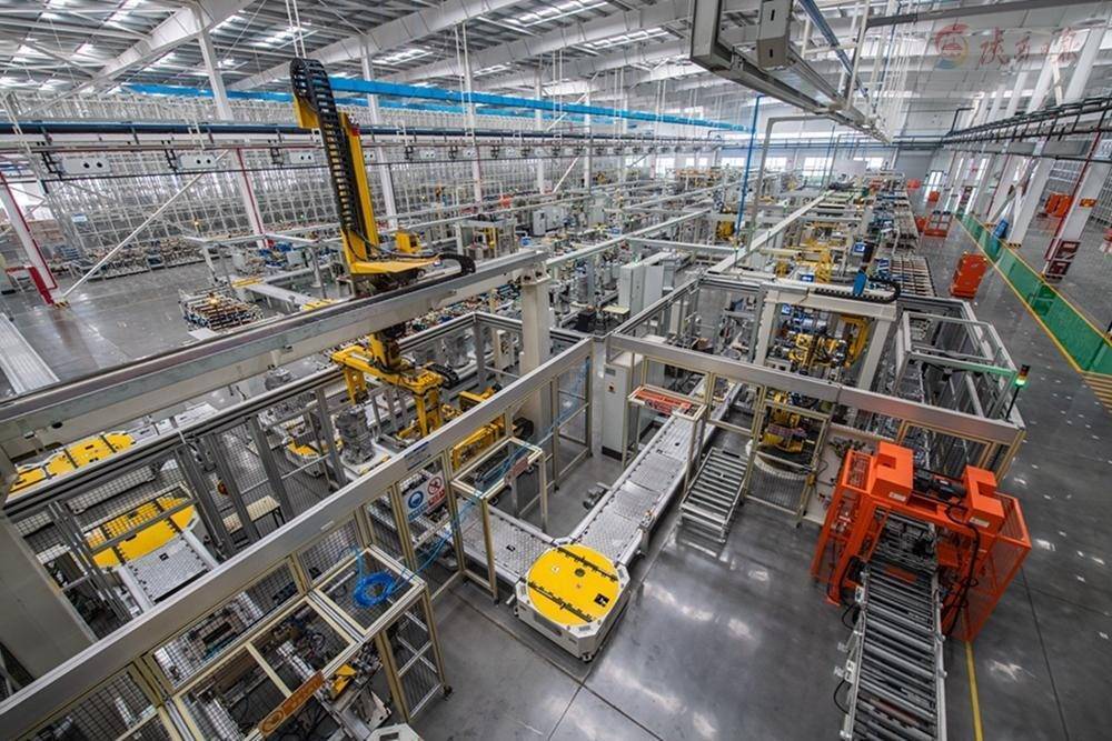 法士特高智新公司&ldquo;智行&rdquo;變速器新裝配線正式投產(chǎn)